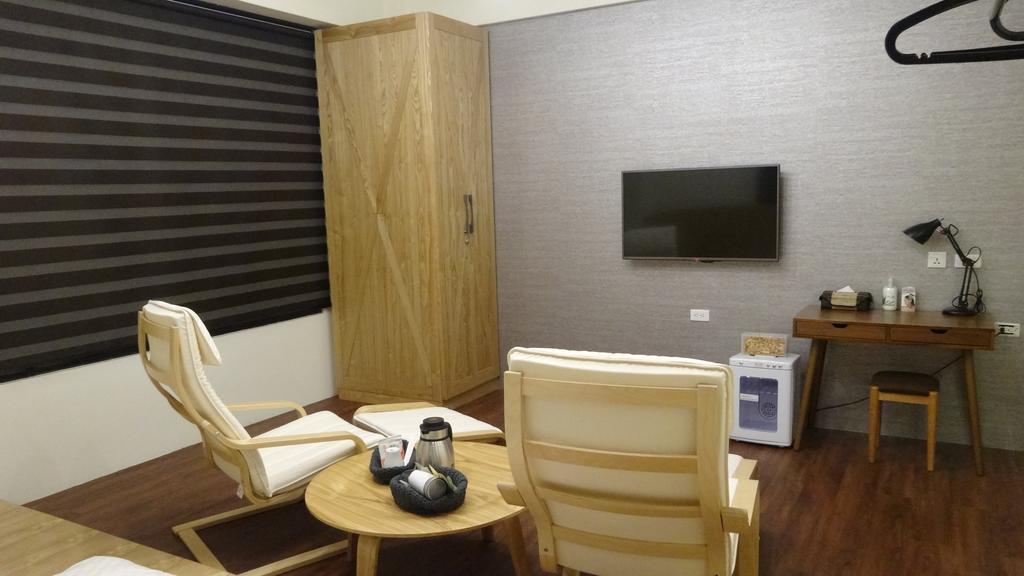 Meow G Cafe Hostel Хуалянь Номер фото
