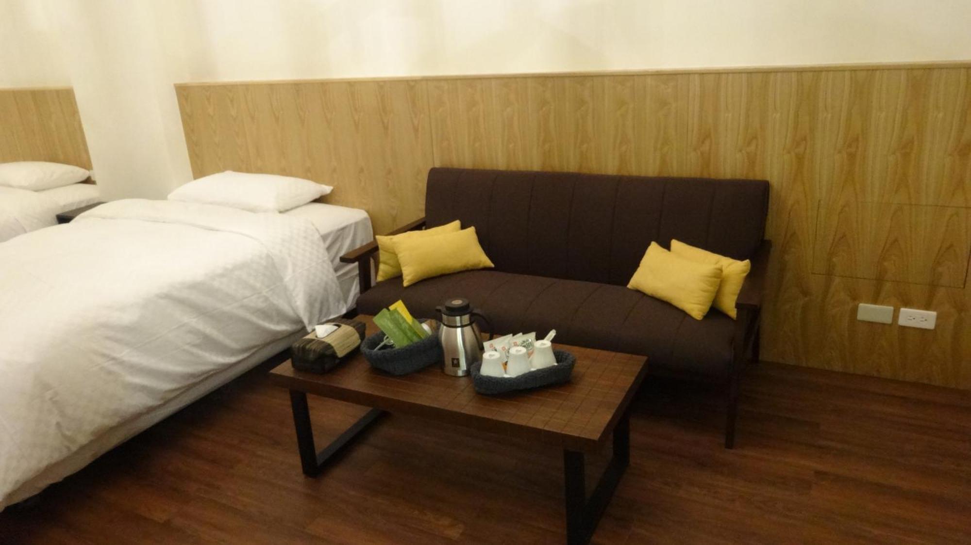 Meow G Cafe Hostel Хуалянь Номер фото